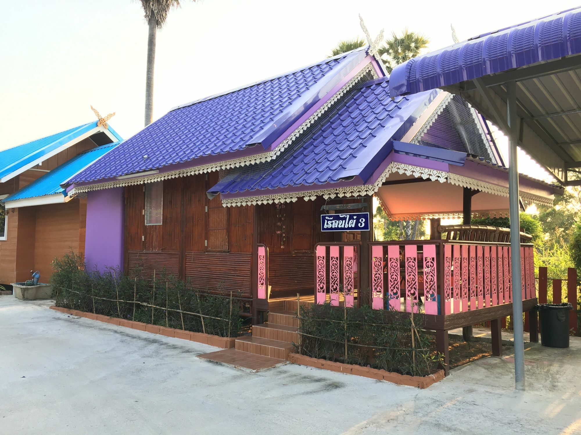 Baandin Resort And Restaurant Cha-am Exterior foto